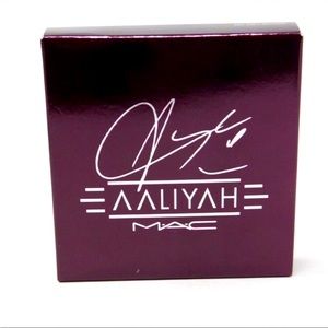 MAC Cosmetics Aaliyah Eyeshadow Palette